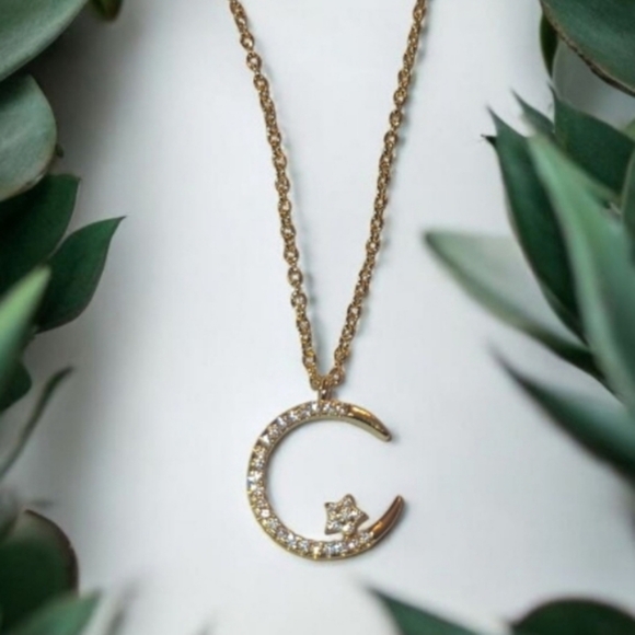 14k.Gold Plated Crescent Moon Necklace - Picture 11 of 11